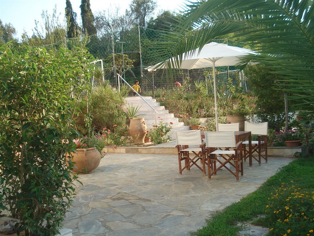 Villa Avra Dassiá Exteriér fotografie