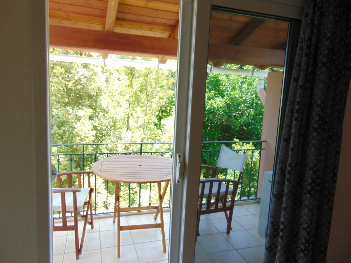 Villa Avra Dassiá Exteriér fotografie